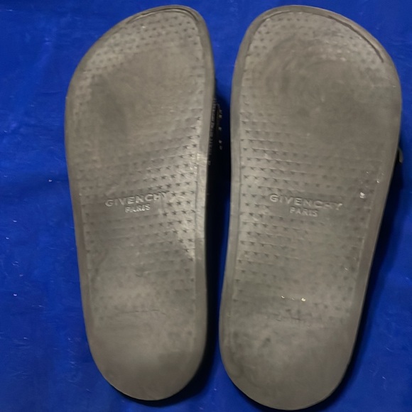 Givenchy Black Studded Slide Sandals Authentic - Picture 5 of 10